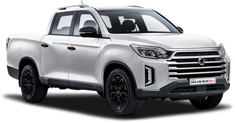 Camioneta pickup blanca en Salfa Sur Automotriz.