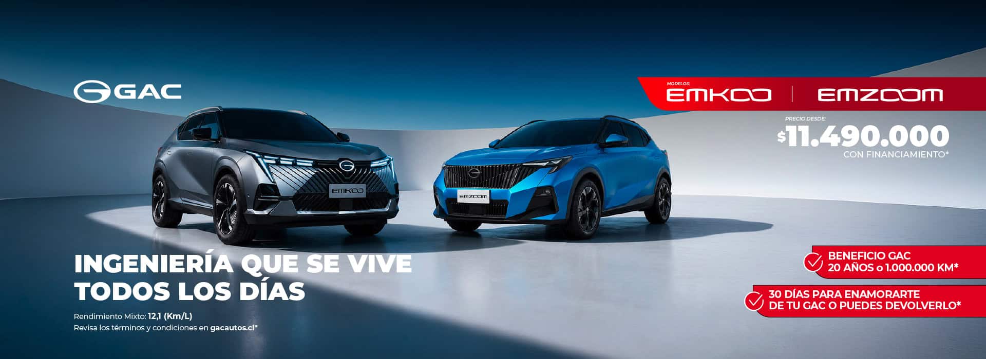 Dos vehículos GAC nuevos en exhibición en Salfa Sur Automotriz.