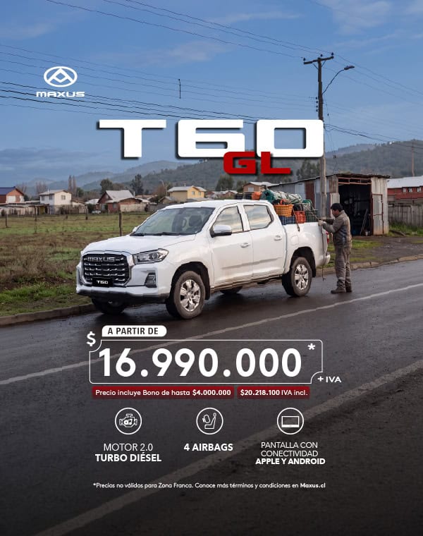 Camion Maxus T60 GL en ruta en zona rural de Chile.