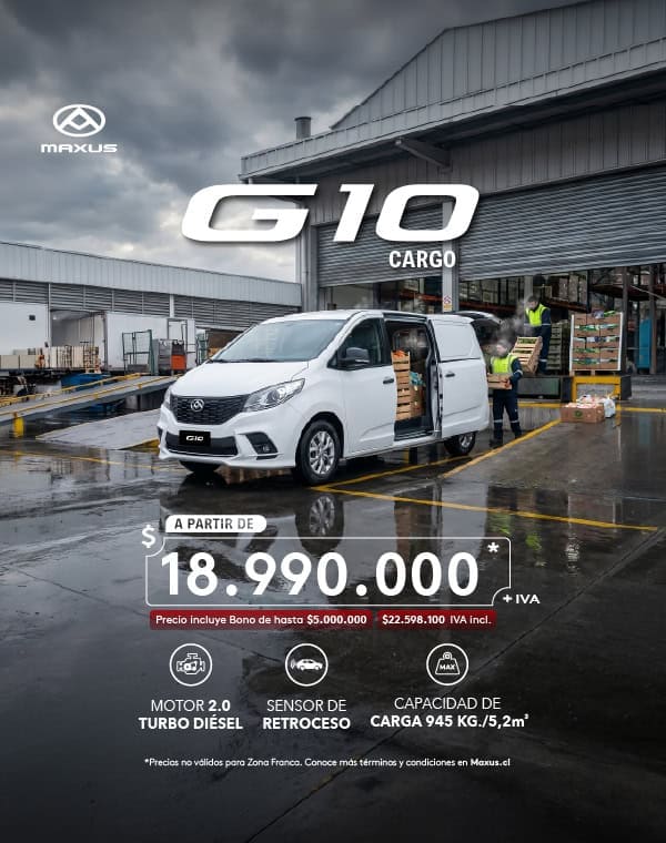Furgón Maxus G10 Cargo en puerto con personal de carga y descarga.