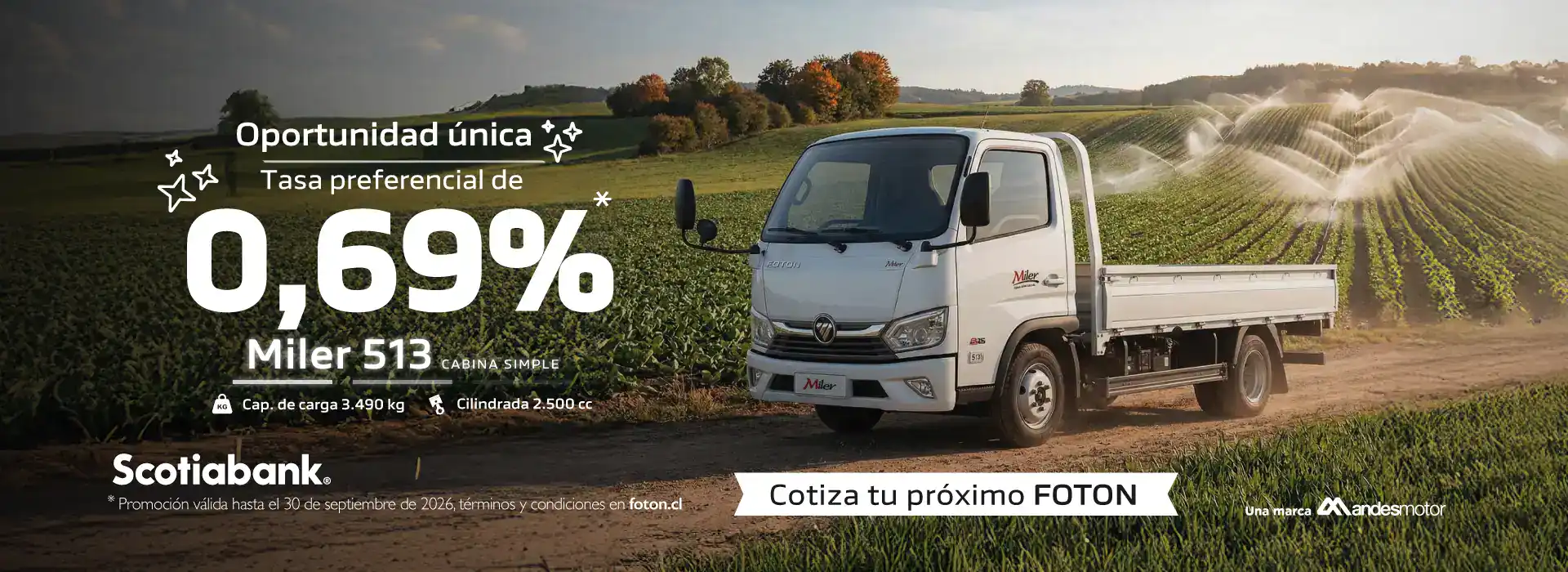 Camión Foton en campo agrícola en Chile.