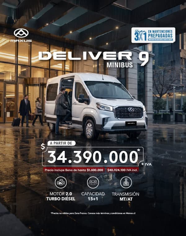 Furgoneta Maxus Deliver 9 en la ciudad con pasajeros y equipaje.