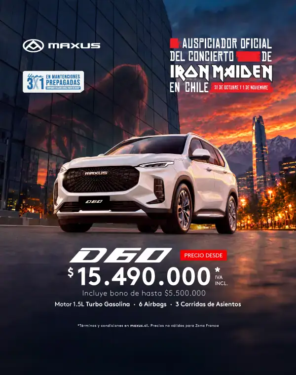Maxus D60 SUV en ciudad con fondo de montañas y atardecer.
