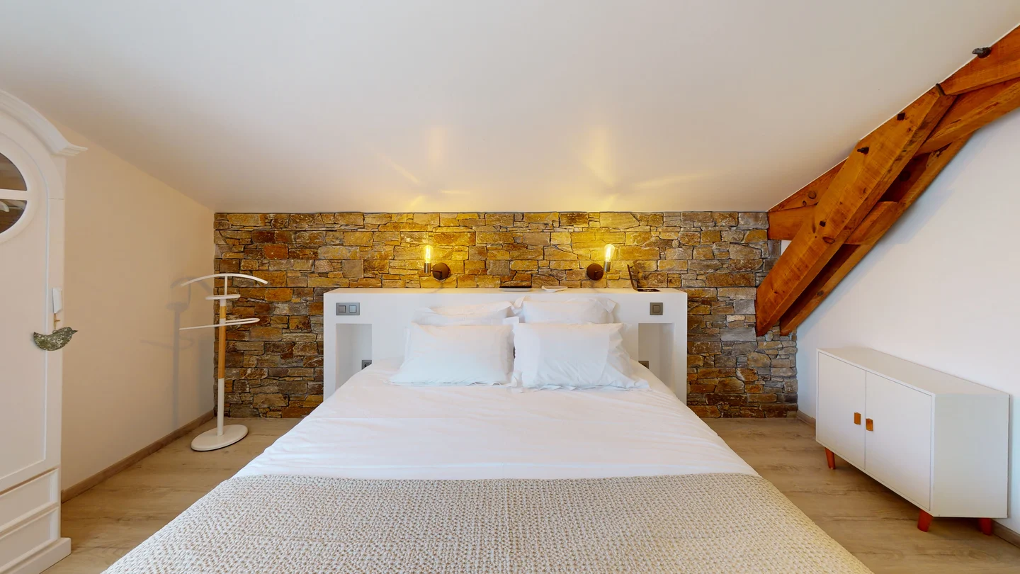 Chambre 02 Vue 1 • Gîte Villa Harriet ©