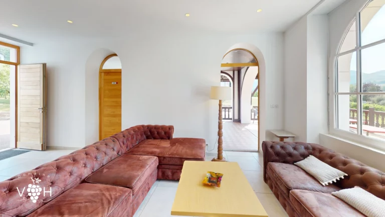 Salon • Villa Harriet ©