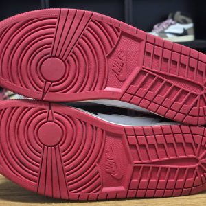 Jordan 1 Mid Gym Red A2：圖片 2