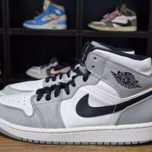 Jordan 1 Mid Light Smoke Grey B11