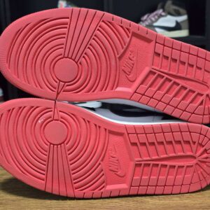 ⁦Jordan 1 Low Obsidian Ember Glow B20⁩ - الصورة ⁦2⁩