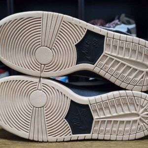 Nike SB Dunk Low Black Washed Coral C4 - 图片 2