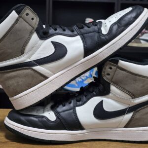 Stylish Jordan 1 Retro High Dark Mocha E5 - Image 3