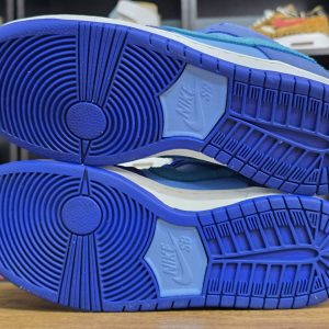 Nike SB Dunk Low Blue Raspberry F9 - Image 2