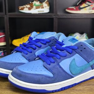 Nike SB Dunk Low Blue Raspberry F9 - Image 4