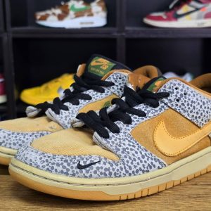 Nike SB Dunk Low Safari F17 - Image 4