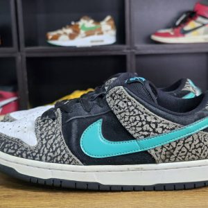 Nike SB Dunk Low atmos Elephant F18