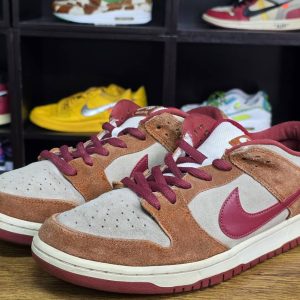 Nike SB Dunk Low Pro Dark Russet Cedar F19 - Image 4