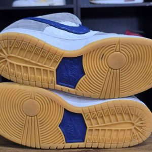 Nike SB Dunk Low Rayssa Leal F22 - Image 2