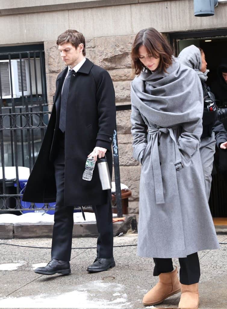 Evan Peters et Rebecca Hall sur le tournage de The Beauty