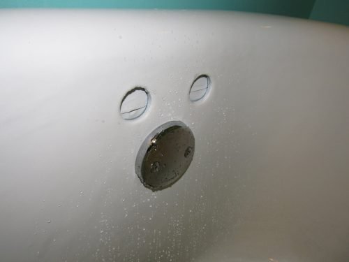 Sleeping bathtub