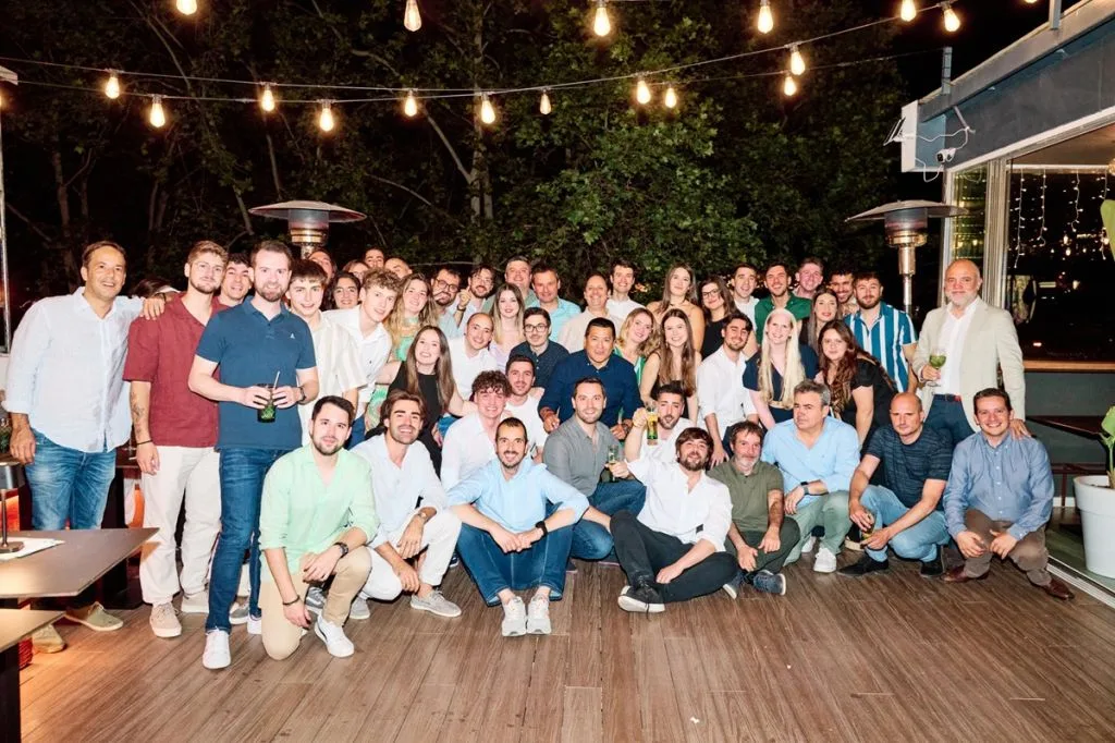 Cena de verano 3digits 2024