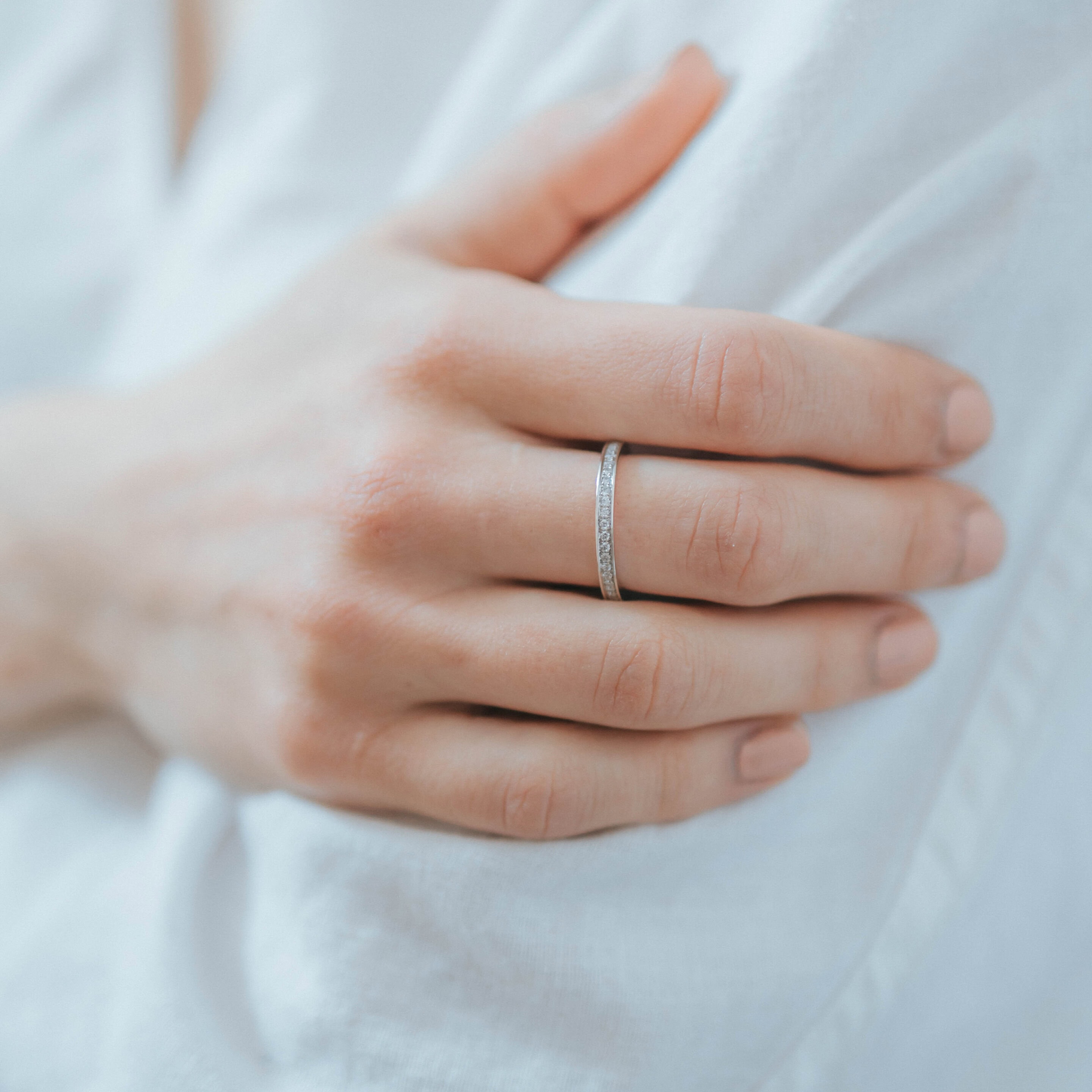 Schmuck: Memoire-Ring aus Platin mit 45 Brillanten 0,31 ct aus 950 Platin von Hans D. Krieger
