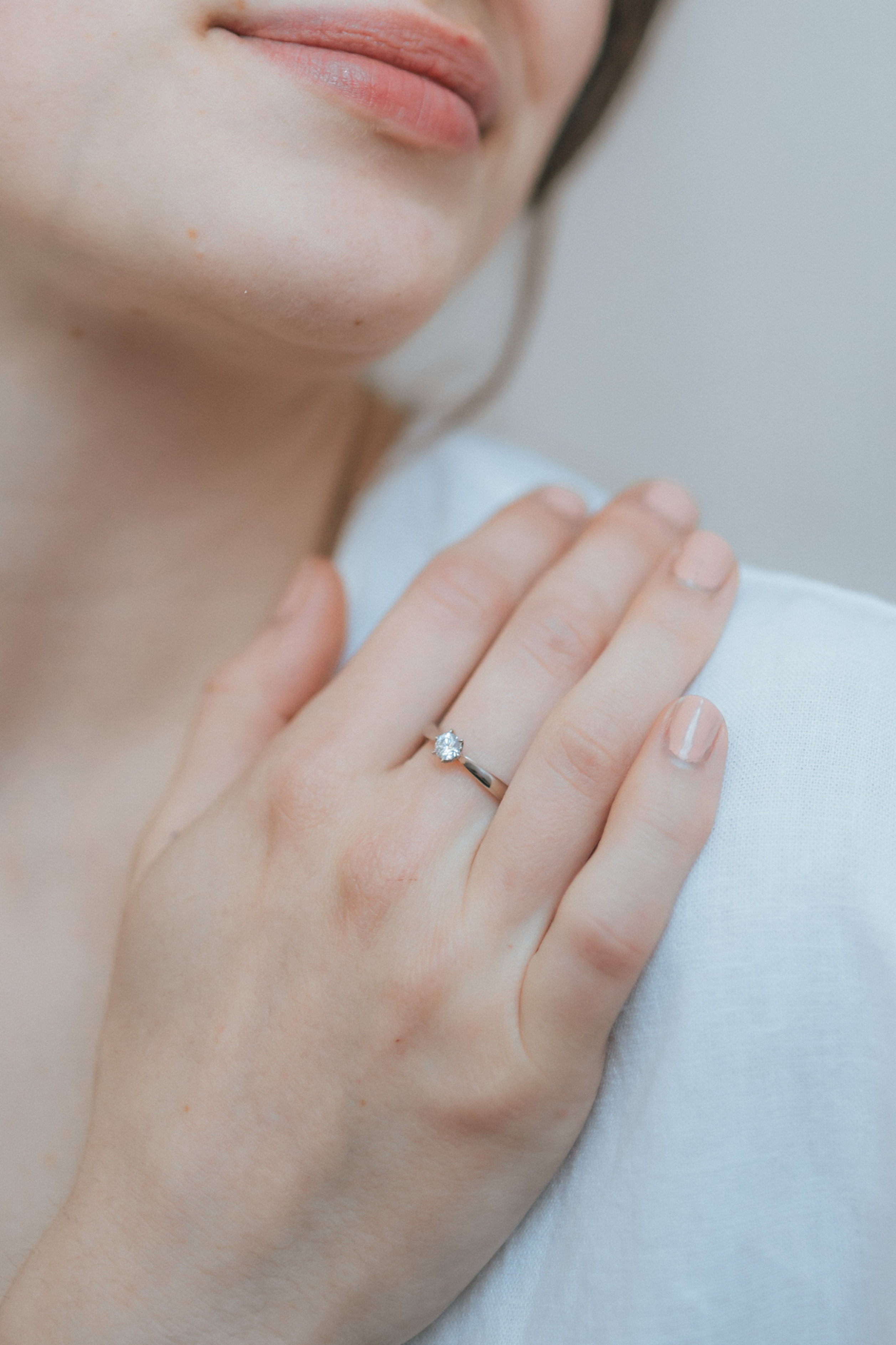 Schmuck: Solitär-Ring aus Platin mit 0,25 ct Brillant aus 950 Platin von Hans D. Krieger