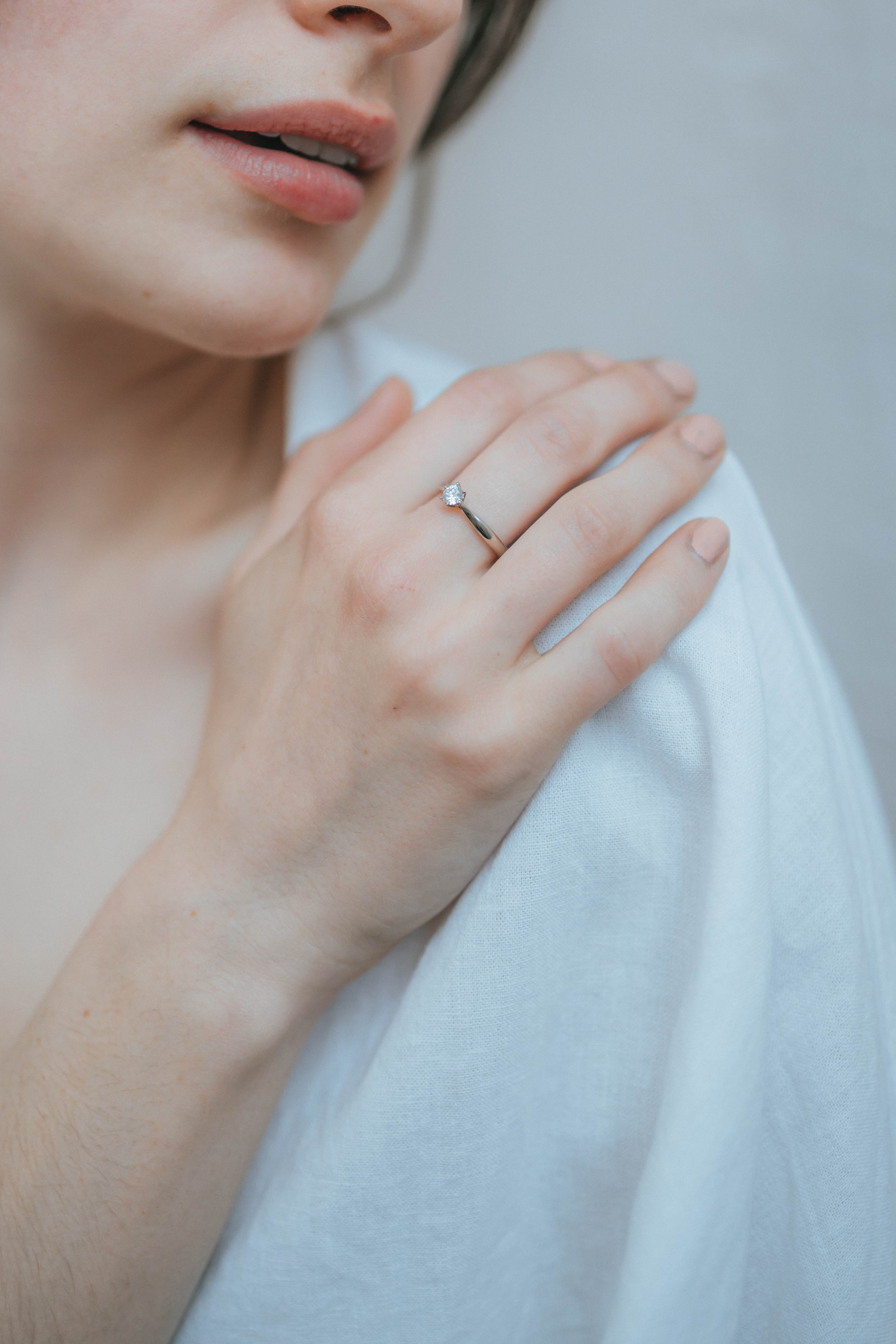 Schmuck: Solitär-Ring aus Platin mit 0,25 ct Brillant aus 950 Platin von Hans D. Krieger