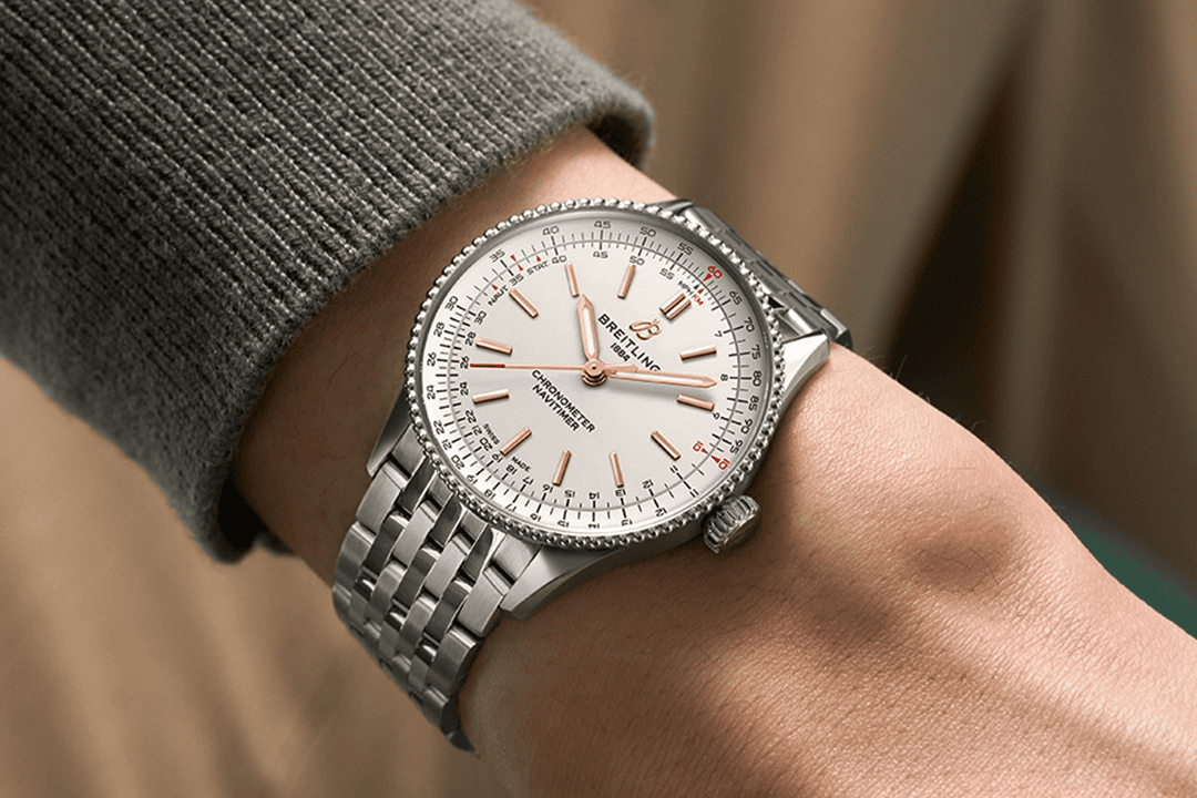 Uhren: Breitling Navitimer Automatik Grau 36 mm aus Edelstahl von Breitling
