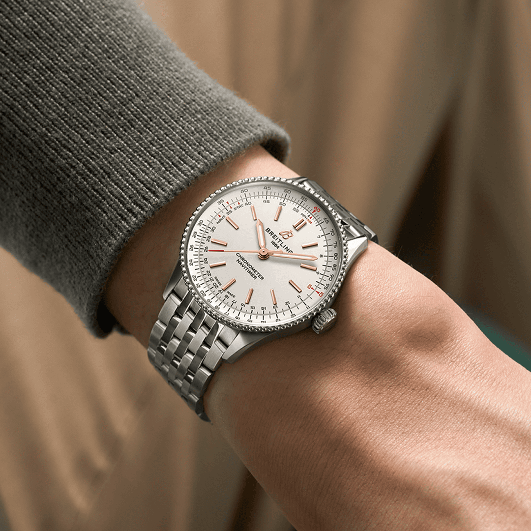 Uhren: Breitling Navitimer Automatik Grau 36 mm aus Edelstahl von Breitling