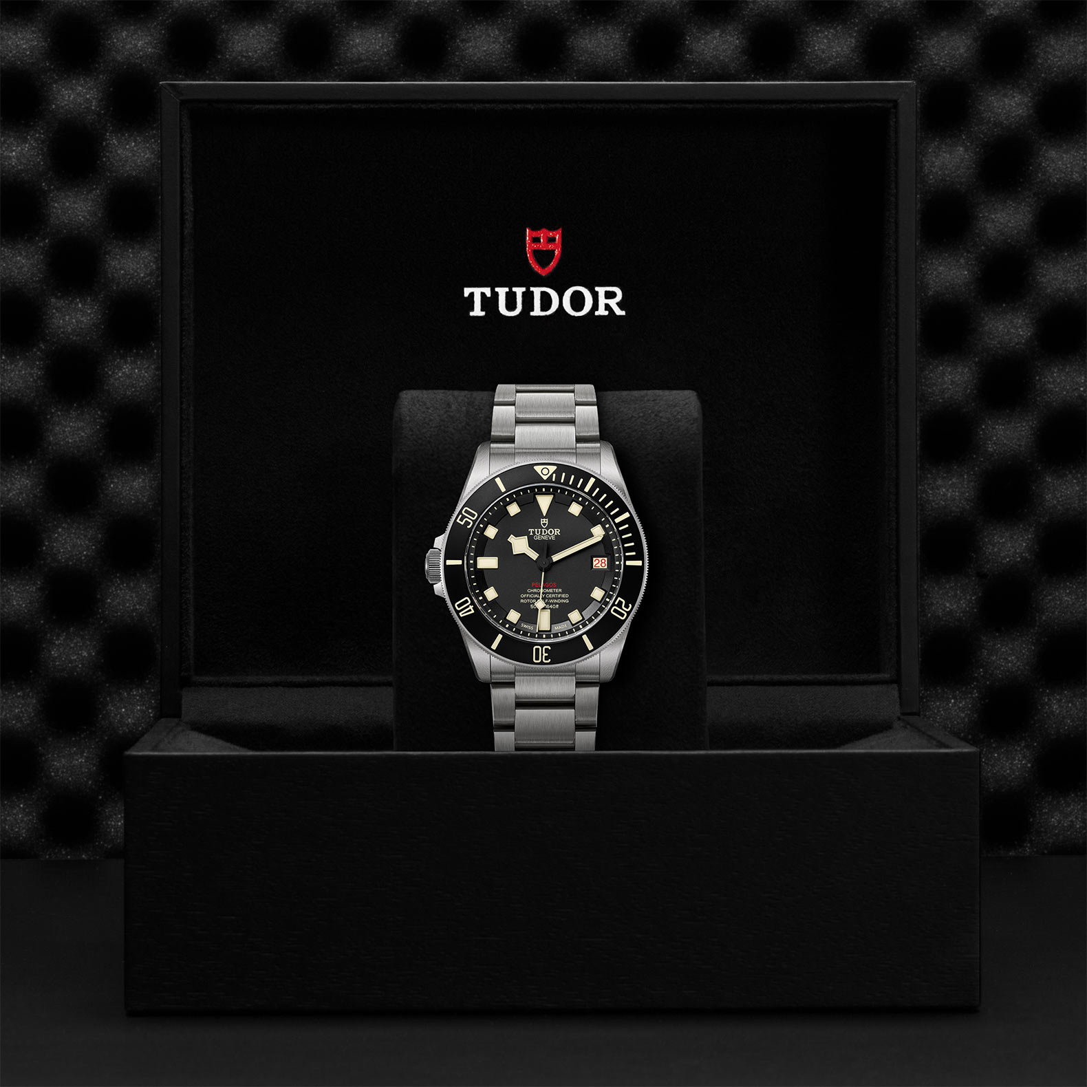 TUDOR Pelagos LHD in Titan (M25610TNL-0001) Uhr bei Juwelier-Eckstein