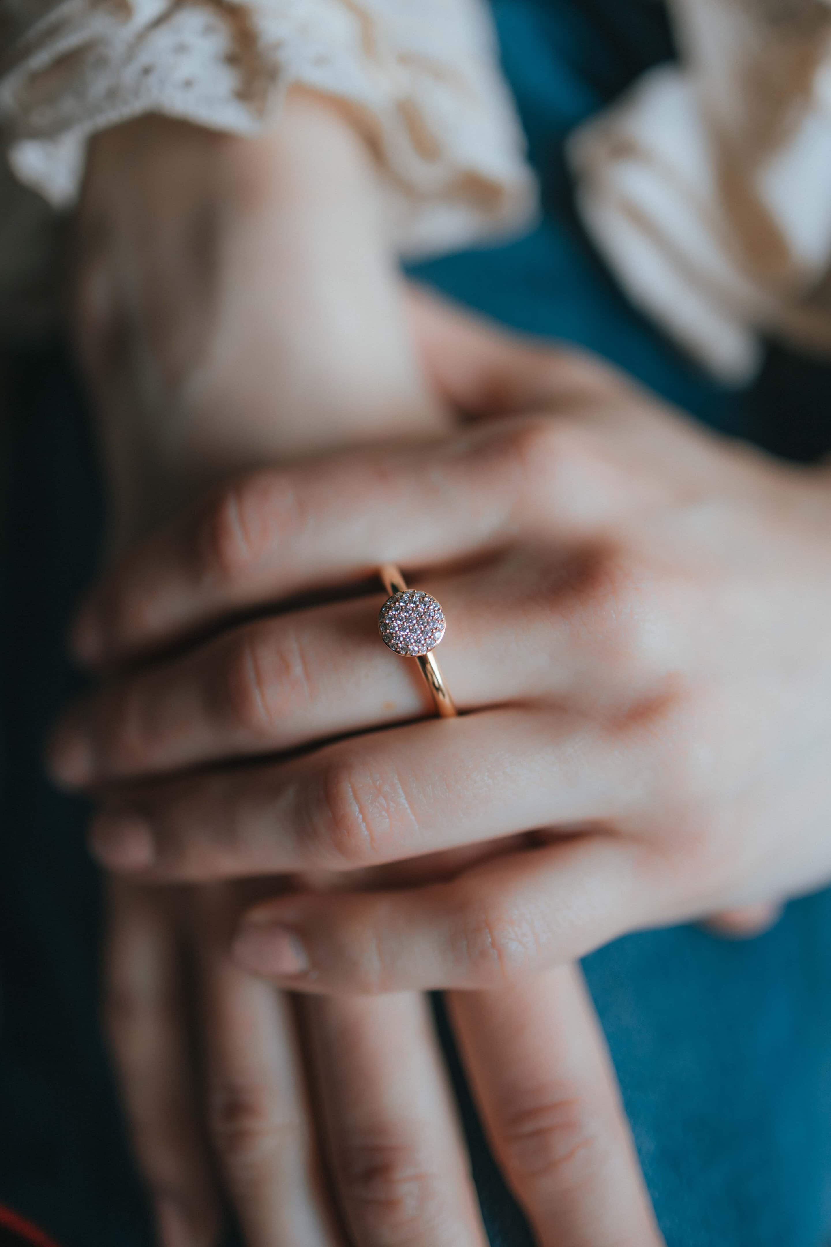 Schmuck: Stardust Ring Roségold W55 aus 750 Roségold von Bron