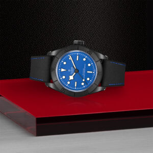 TUDOR Black Bay Ceramic in Keramik (M79210CNU-0007) Uhr bei Juwelier Leo Link