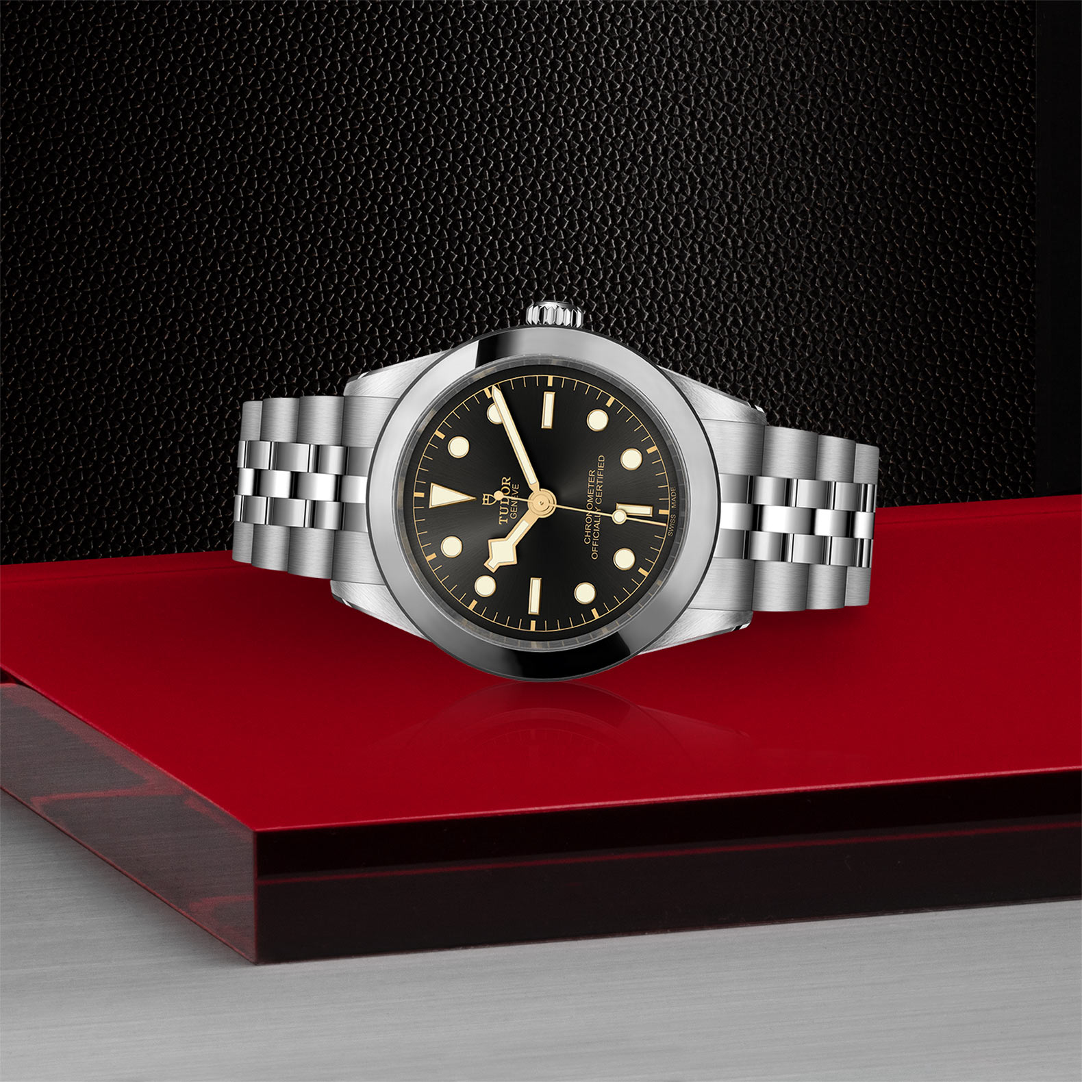 TUDOR Black Bay One 39 in Edelstahl (M79660-0001) Uhr bei Juwelier Leo Link