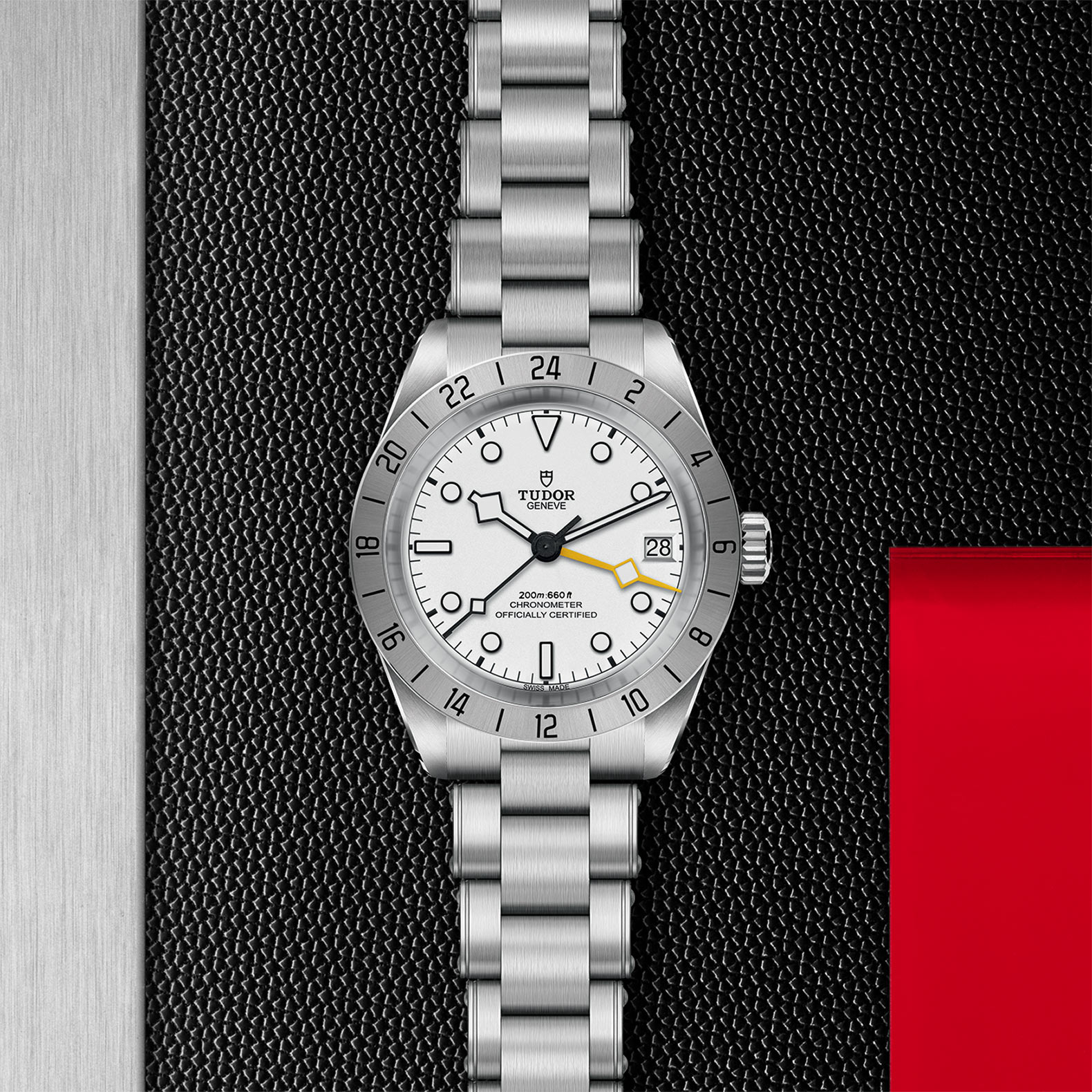 TUDOR Black Bay Pro in Edelstahl (M79470-0004) Uhr bei Juwelier Leo Link