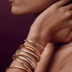 Schmuck: Chopard Ice Cube M Armreif Gelbgold mit Diamanten aus 750 Gelbgold von CHOPARD