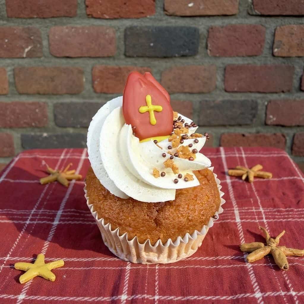 Magie van Sinterklaas met Sinterklaas cupcake