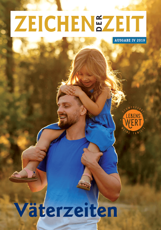 1. Kinder und Vater im Sonnenlicht beim Spaziergang im Park, Glücksmoment, Natur, Familie, emotionale Bindung, Freude, Outdoor-Aktivitäten, Sommer, Liebe, Familienzeit.