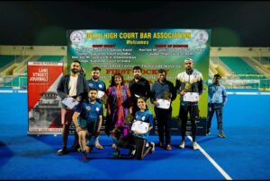 Advocate Sonali Sardana and the DHCBA Hockey Team receiving the Silver Trophy at the 2024 tournament
