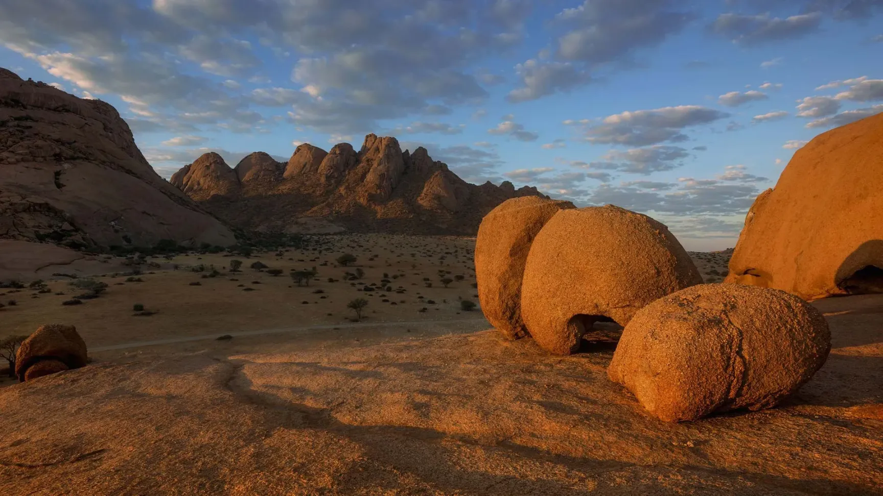 Big rocks in spitskoppe