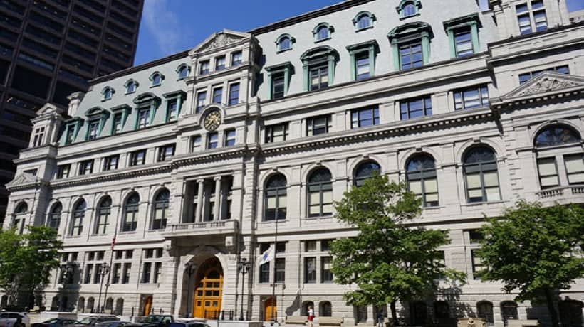 Picture of the John Adams Courthouse in Boston, MA