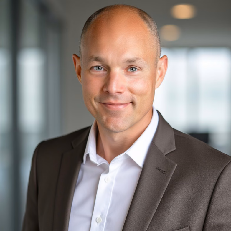 Portrait of Dr. Josh Bletzinger, DC, CFMP, CCSP, Functional Medicine at Aligned Modern Health