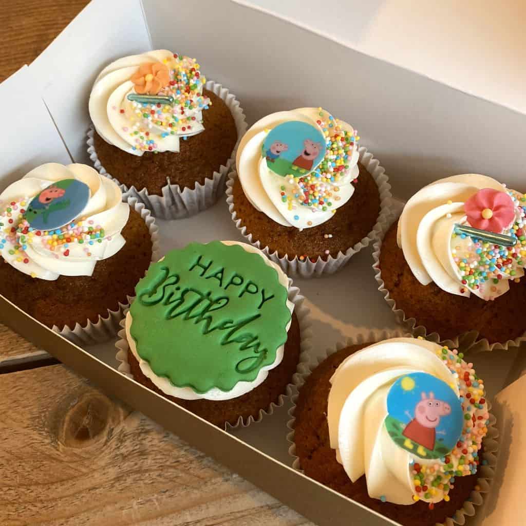 Peppa Pig cupcakes box happy birthday