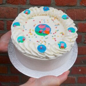 Vegan & glutenvrije Peppa Big taart