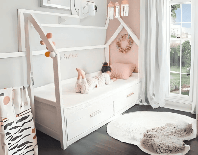 newton baby features