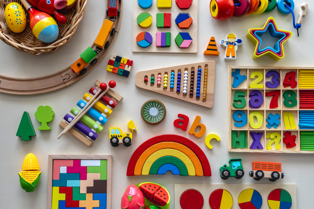 best toys for promoting fine motor development in 3-year-olds