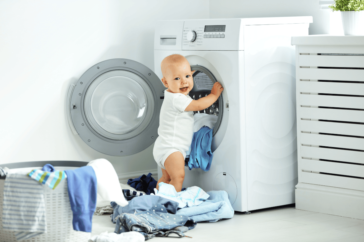How To Wash Baby Clothes For The First Time