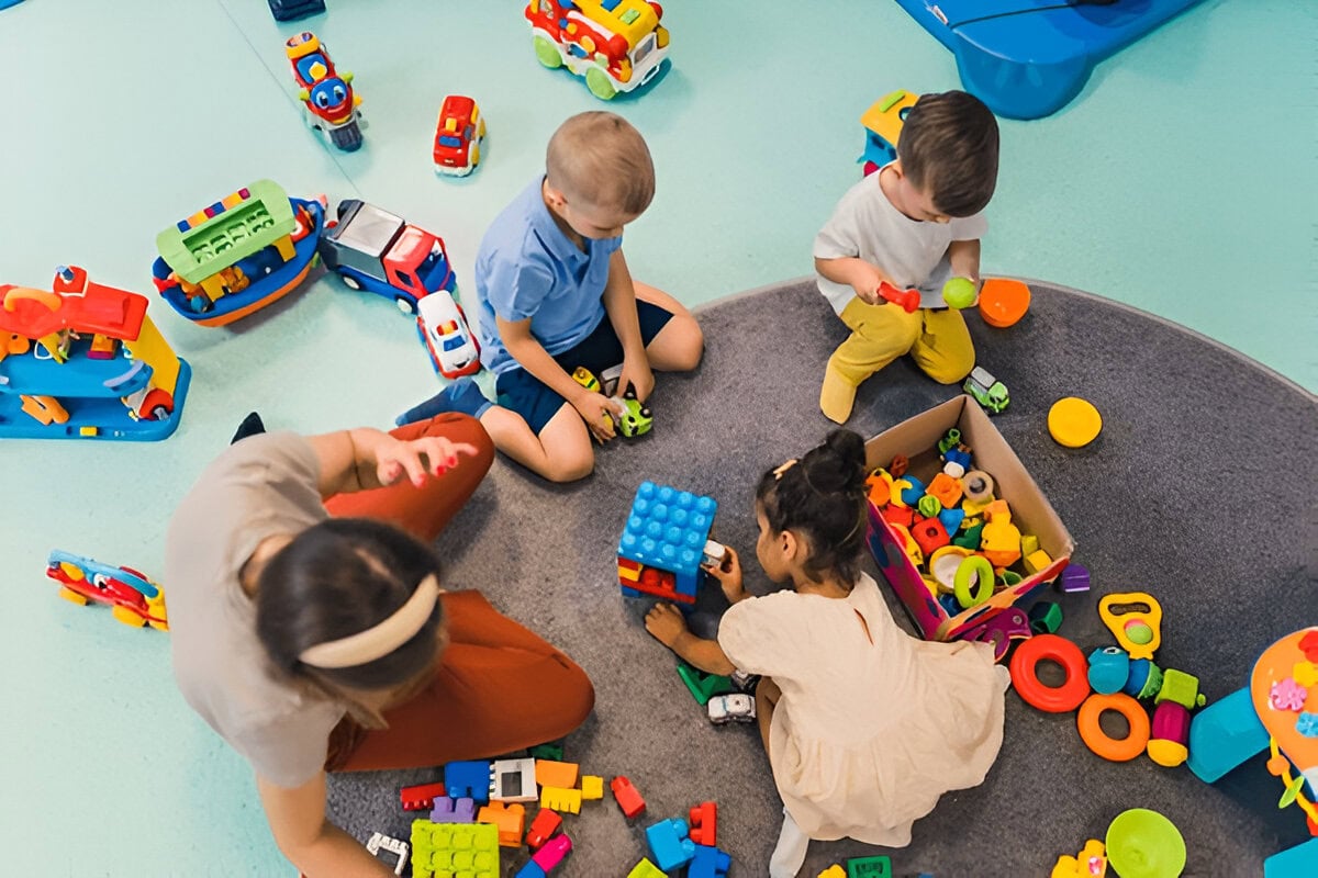 Mobile for Baby Brain Development