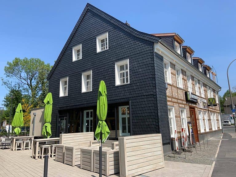 Bäckerei Vorwerk Husener Straße mit Außenbereich