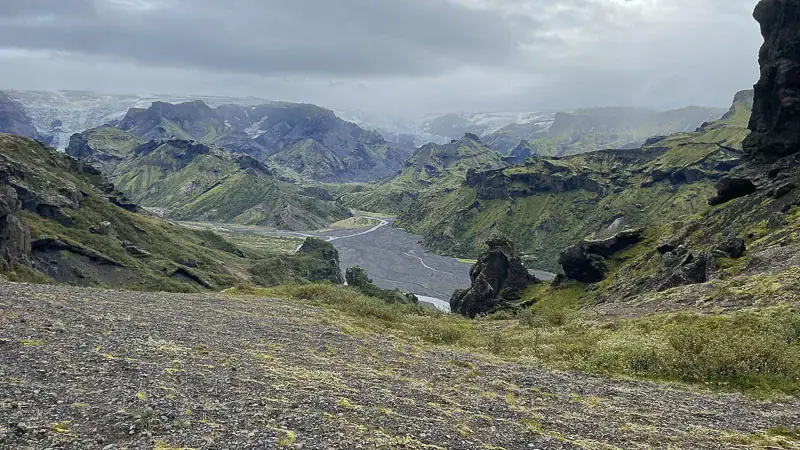 Udsigt over bjerge og Eyjafjöll