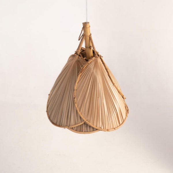 Lámpara de hoja de palma Nicola colgada