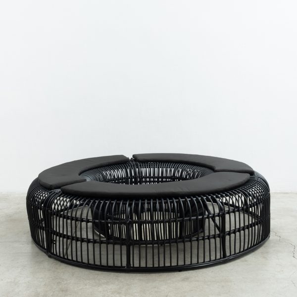 Sofá O modular de ratán negro con cojín negro, en línea o en círculo para zonas lounge
